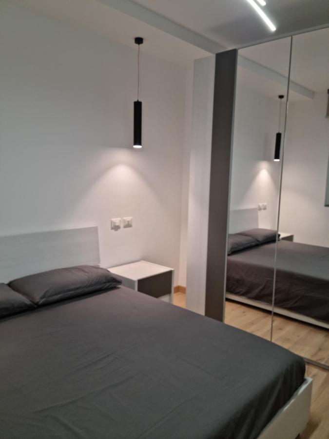 Kd Apartment, Accogliente, Moderno E Spazioso. Кастель-ді-Сангро Екстер'єр фото