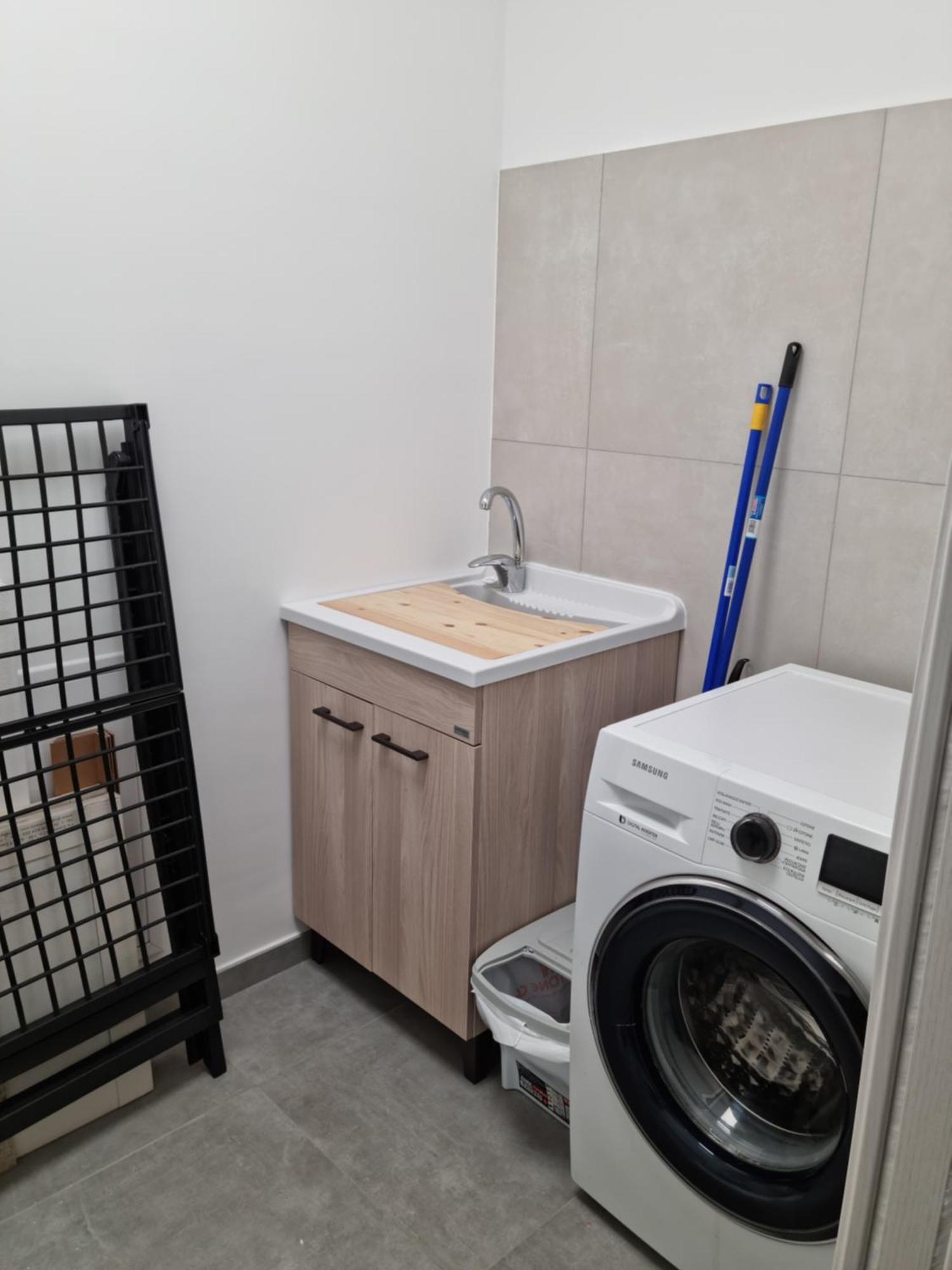 Kd Apartment, Accogliente, Moderno E Spazioso. Кастель-ді-Сангро Екстер'єр фото